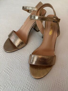 Dream Pairs Metallic Gold Strap Block Heel Sandals